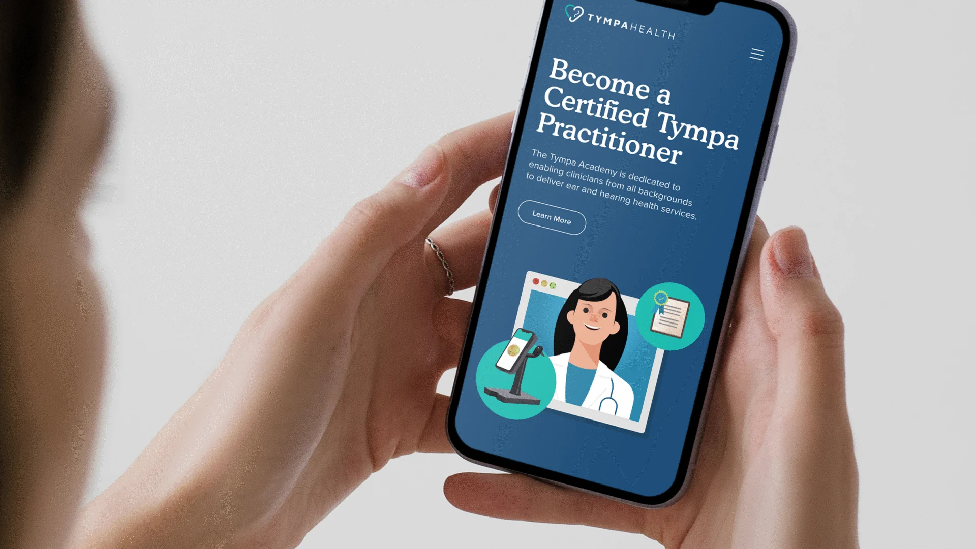 25 0908 Tympa Ear Mobile Lifestyle